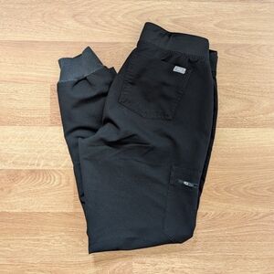 VGUC Figs Zamora joggers